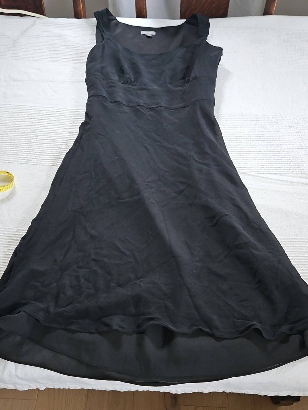 Ann Taylor Black Sleeveless Midi Dress